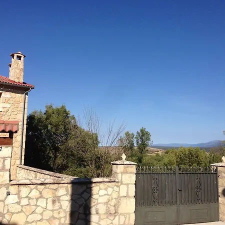 Casa Rural La Muralla De Pedraza 別荘