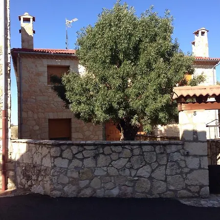 別荘 Casa Rural La Muralla De Pedraza *